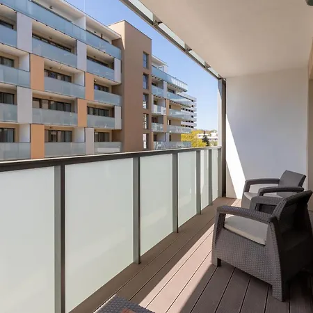 Kasprowicza By Renters Daire *